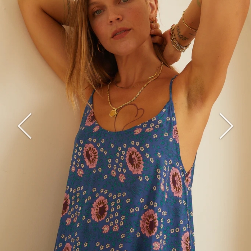 Natalie Martin Vintage Flowers Azure Sleeveless Blouse Large